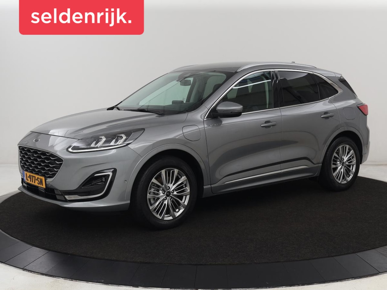 Ford Kuga - 2.5 PHEV Vignale | Head-Up | Trekhaak | Adaptive cruise | Leder | 360 Camera | Stoelverwar - AutoWereld.nl