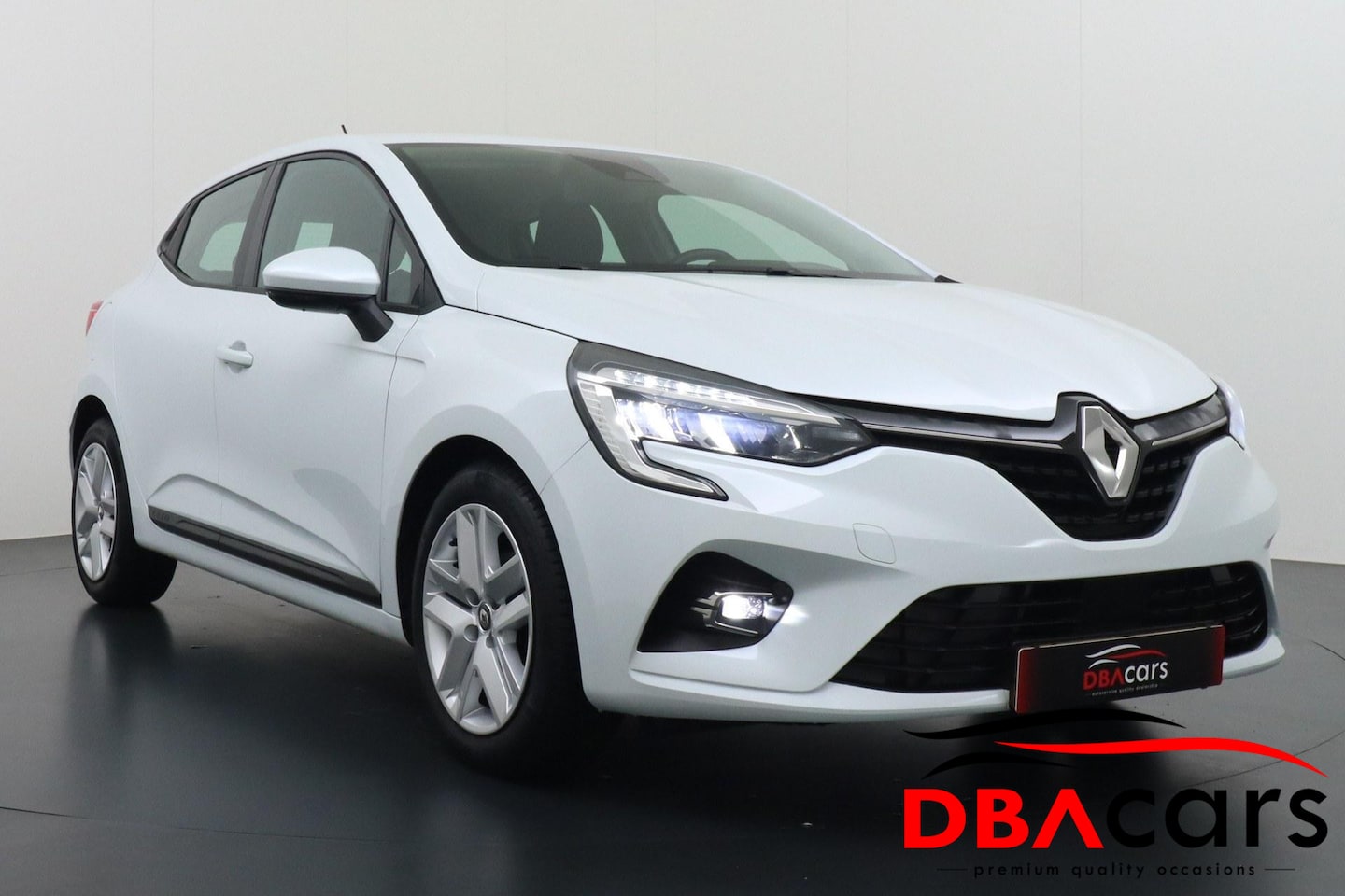Renault Clio - 1.0 SCe Keyless Navi Led Stoelverw. - AutoWereld.nl