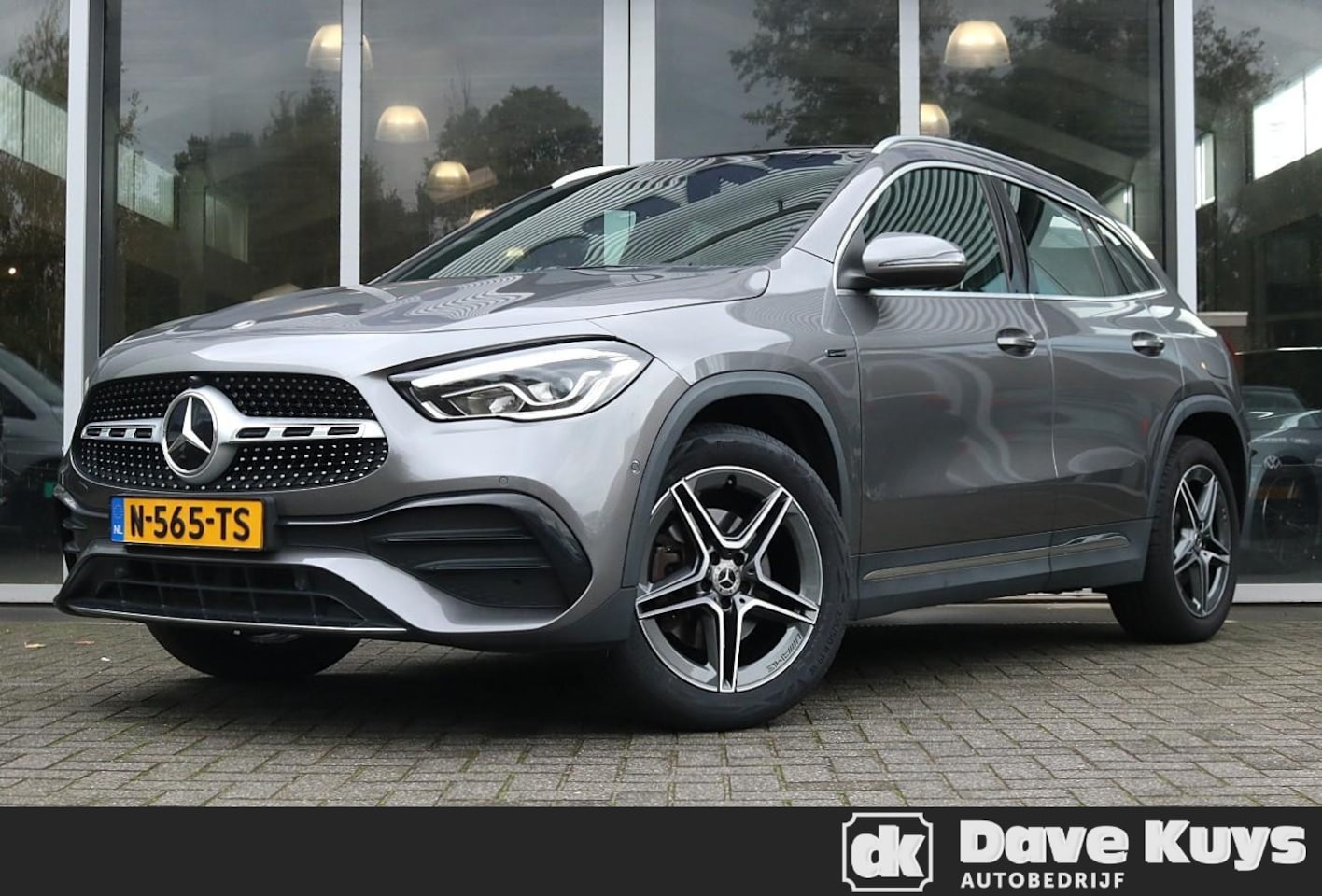 Mercedes-Benz GLA-Klasse - 250 e Business solution AMG | Trekhaak - AutoWereld.nl