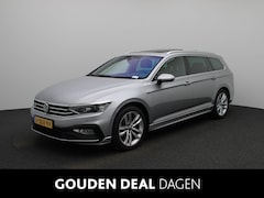 Volkswagen Passat Variant - 1.5 TSI R-Line Business + | 150 PK | Trekhaak | Lederen Bekleding | Navigatie PRO (Groot S