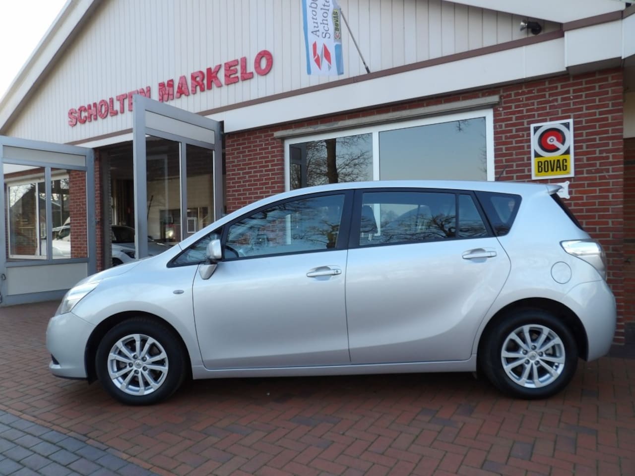 Toyota Verso - 1.8 VVT-i EDITION 5-PERS - AutoWereld.nl