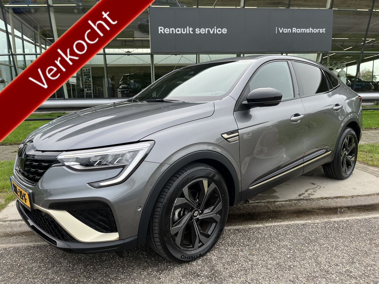 Renault Arkana - 1.6 E-Tech hybrid 145 PK E-Tech engineered / Dealer onderhouden / Stoelverw. + Stuurverw. - AutoWereld.nl