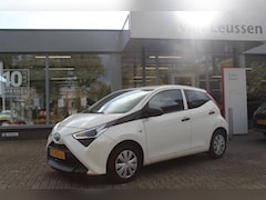 Toyota Aygo - 1.0 VVT-I X-FUN 4-S BANDEN AIRCO EL-RAMEN BLUETOOTH CENTR. PORTIER VERGR. MET AFSTANDSBEDI