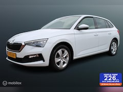Skoda Scala - 1.0 TSI Sport Business, Panoramadak, Trekhaak, Clima, Cruise, Led verlichting, Donker glas