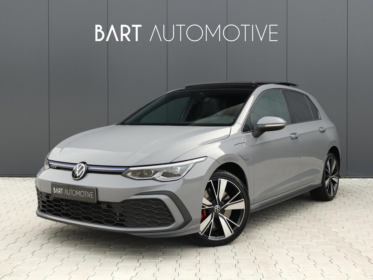 Volkswagen Golf - 1.4 eHybrid GTE 245PK|ACC|Pano|Camera|Matrix LED - AutoWereld.nl