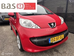 Peugeot 107 - 1.0-12V XR
