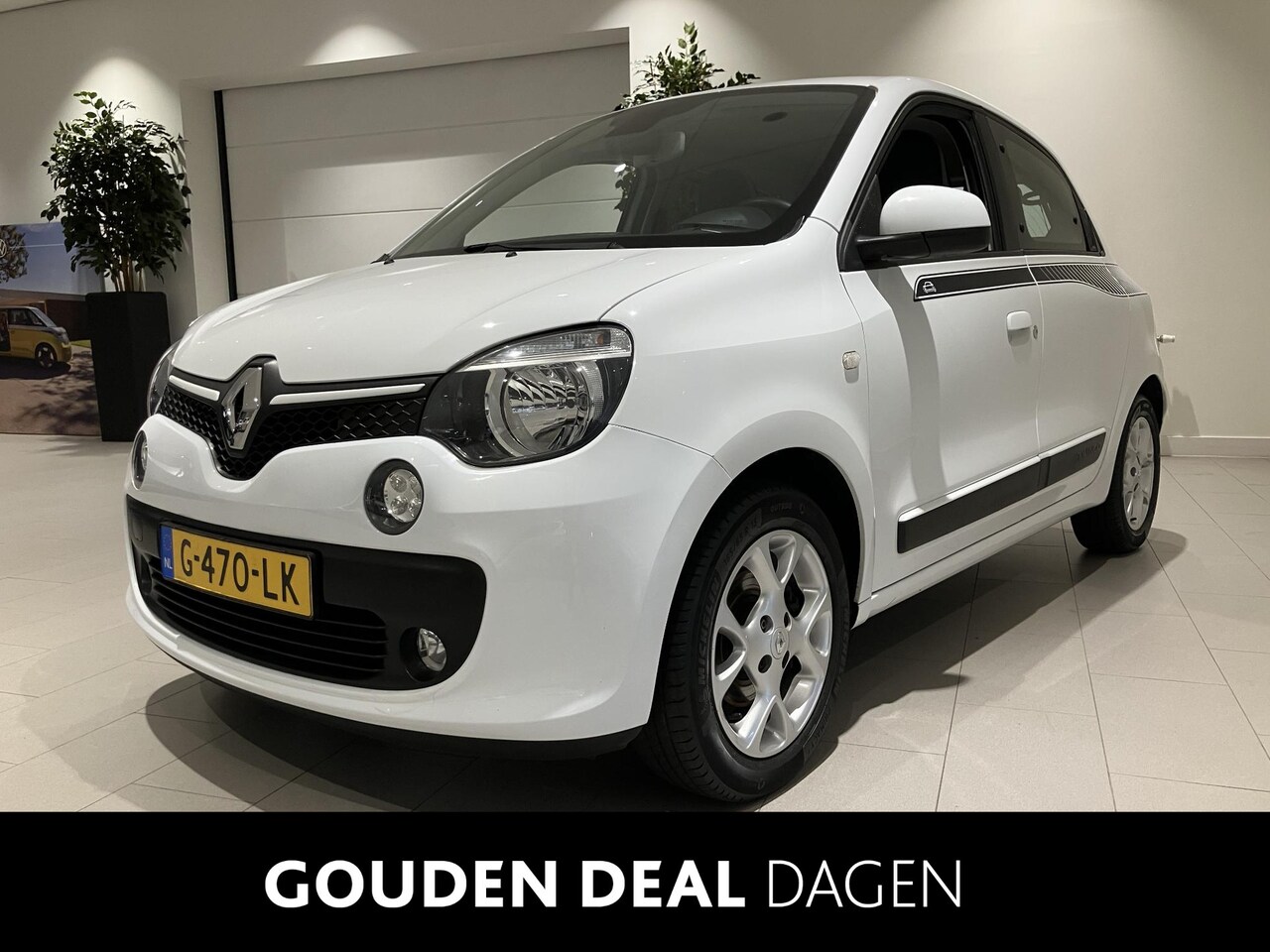 Renault Twingo - 0.9 TCe Dynamique 90 PK | Bluetooth | Airco | 5-Deurs | Cruise Control | Rijstrookhulp | E - AutoWereld.nl