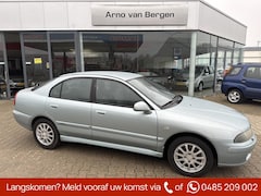 Mitsubishi Carisma - 1.6 Platinum Edition, airco, lm-velgen, trekhaak, nieuwe APK