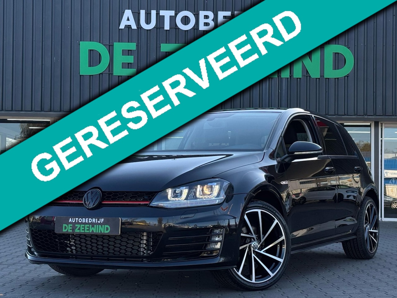 Volkswagen Golf - 1.2 TSI GTI Look|Navi|PDC|Nieuw APK - AutoWereld.nl