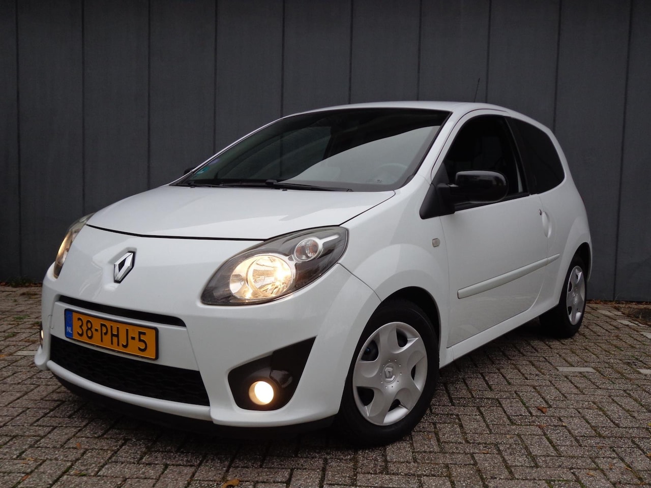 Renault Twingo - 1.2i-16V Dynamique Vol.onderh.boekje - AutoWereld.nl