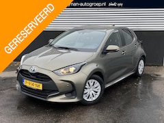 Toyota Yaris - 1.5 Hybrid Active Nieuw geleverd en onderhouden Incl: AppleCarPlay/AndroidAuto, Adaptive C