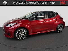 Toyota Yaris - 1.5 Hybrid Executive Bi Tone | Rijklaar | Blindspot | Sensoren | HUD | 17 "