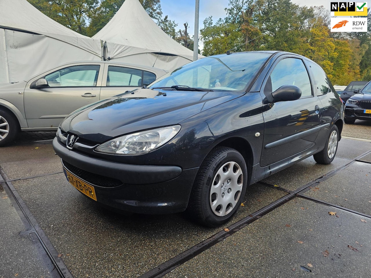 Peugeot 206 - 1.4 One-line *apk:04-2026* - AutoWereld.nl