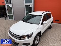 Volkswagen Tiguan - 1.4 TSI Comfort&Design Edition KM NAP