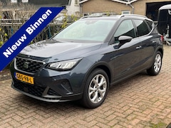 SEAT Arona - 1.0 110pk TSI FR Business. StoelVerw, Camera, Adap Cruise, Full Led
