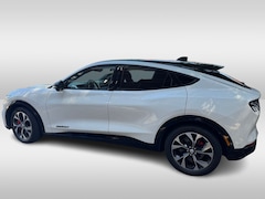 Ford Mustang Mach-E - Extended AWD 98 kWh / Panoramadak / Camera / Leder / 19'' / B&O / Keyless / DAB / Dodehoek