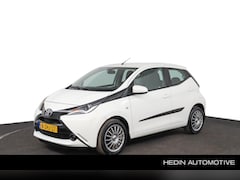 Toyota Aygo - 1.0 VVT-i x-play | Airco | Camera | Bluetooth | Lichtmetalen Velgen 15 Inch | Centrale Ver