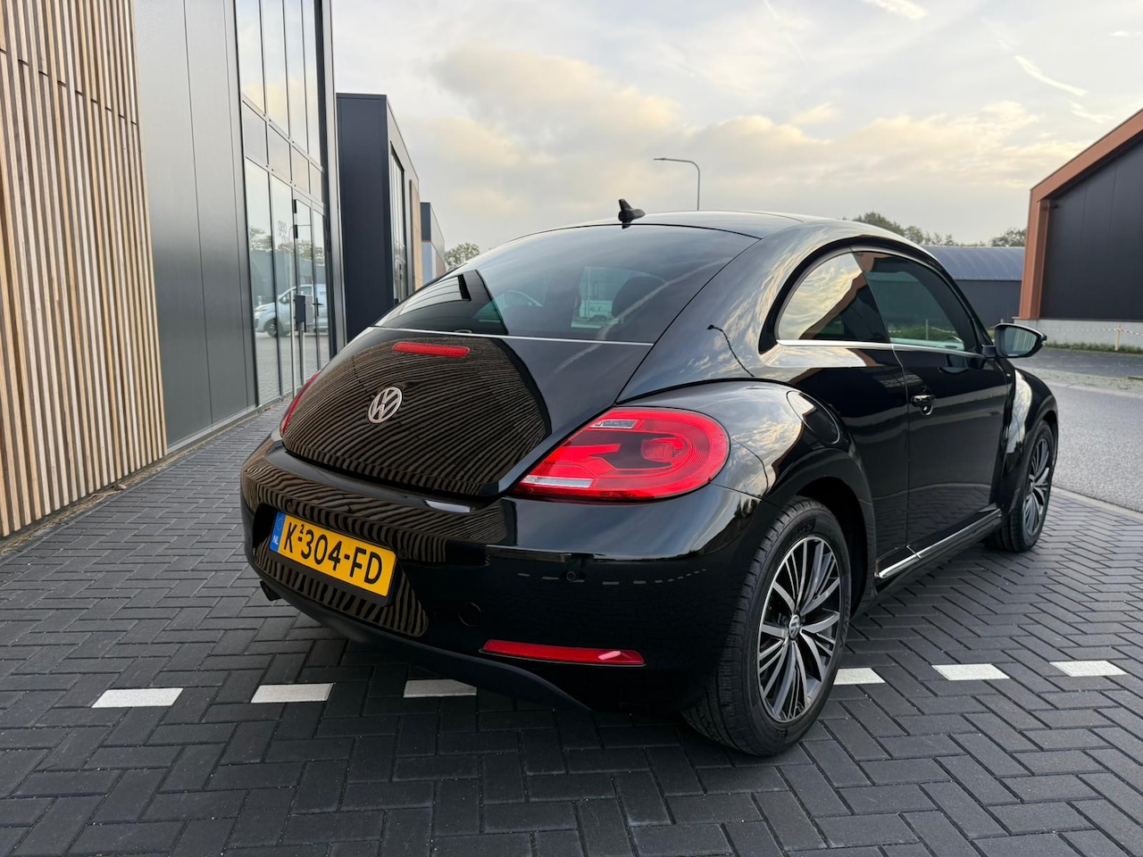 Volkswagen Beetle - 1.2 TSI Exclusive Series Allstar - AutoWereld.nl