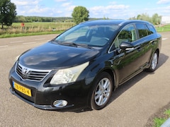 Toyota Avensis Wagon - 2.0 VVTi Business Automaat Airco Cruise Navigatie Trekhaak