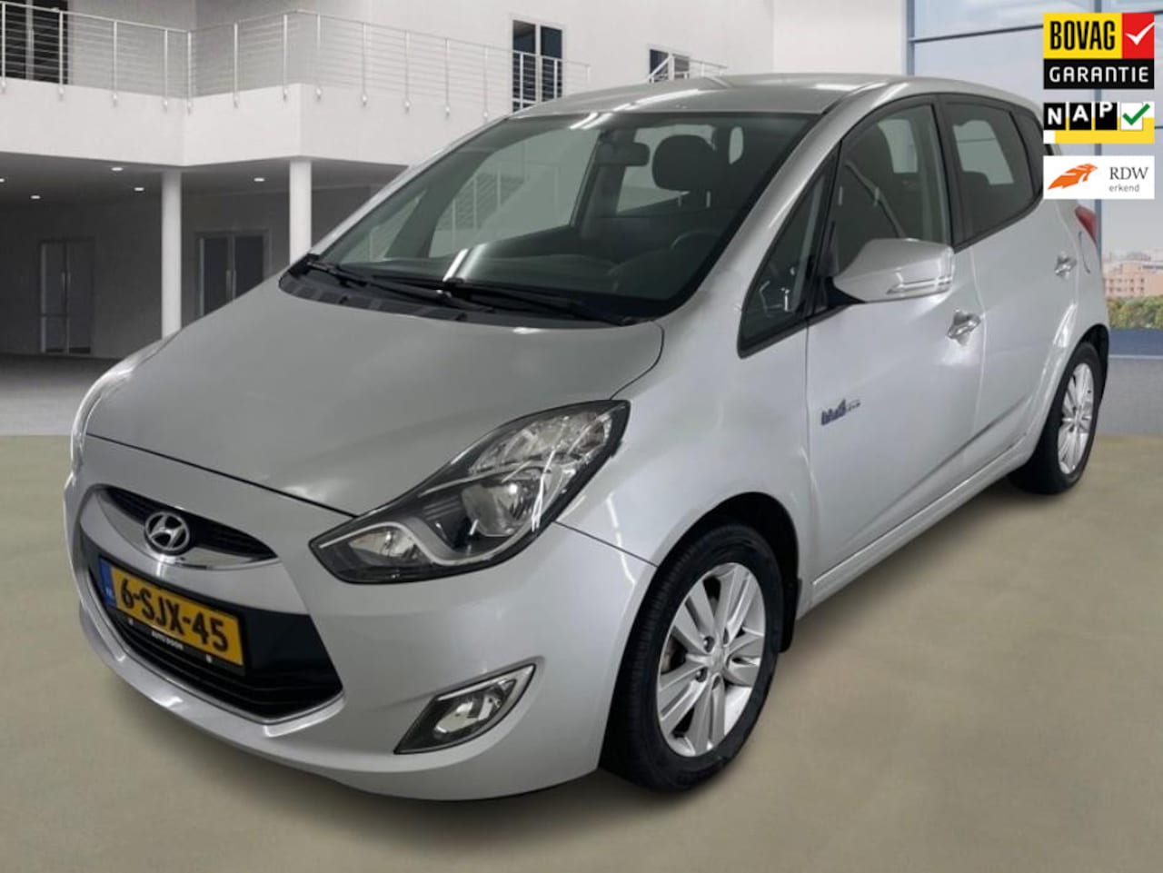 Hyundai ix20 - 1.4i i-Magine 52.500 km + NAP NL-auto - AutoWereld.nl