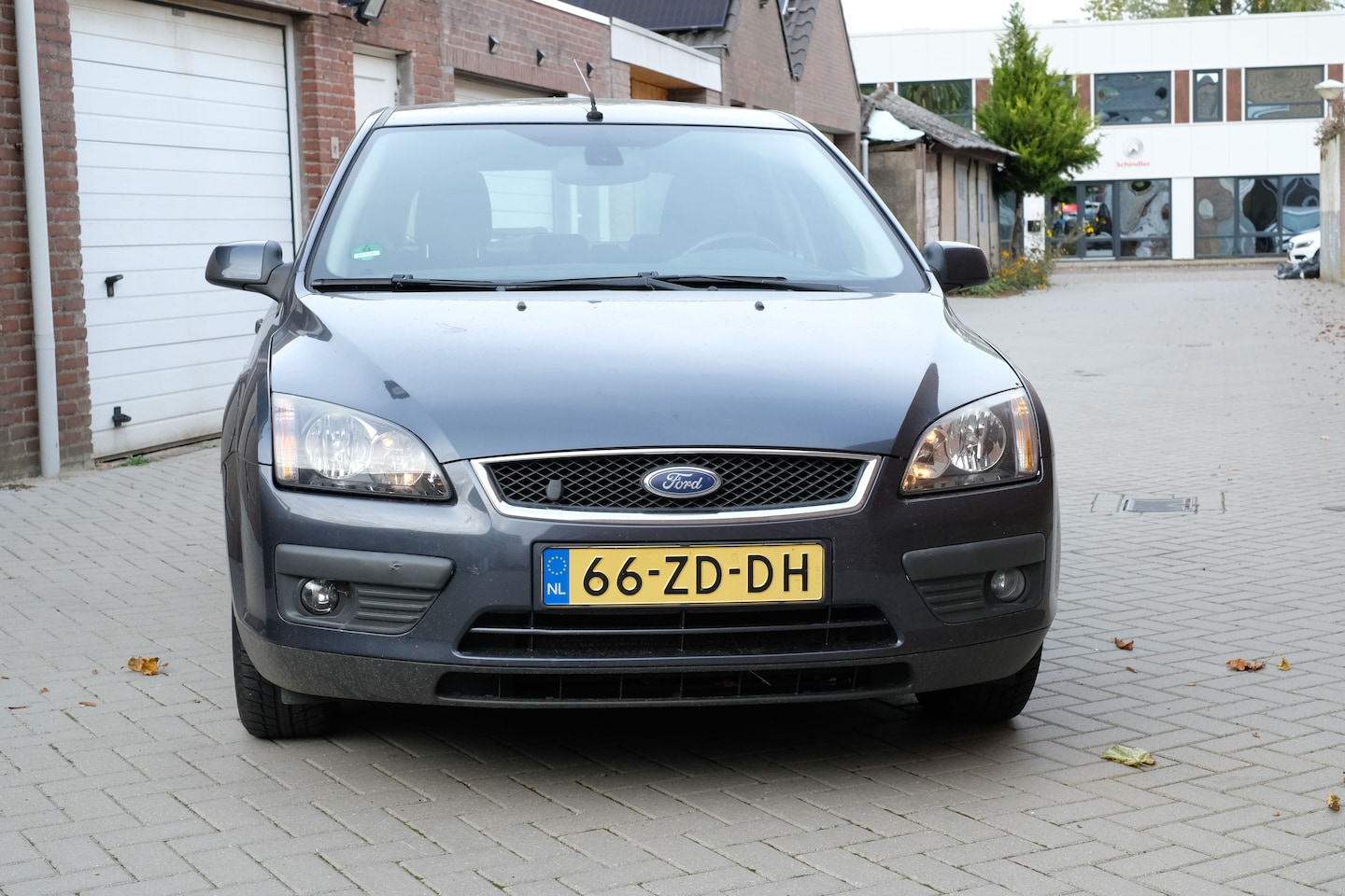 Ford Focus - 1.8-16V Ambiente Flexifuel - AutoWereld.nl