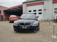 BMW 5-serie Touring - 523i Business Line 5-SERIE E61 2005 origineel M-Pakket youngtimer blauw