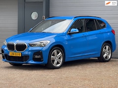 BMW X1 - SDrive18i High Executive M Sport