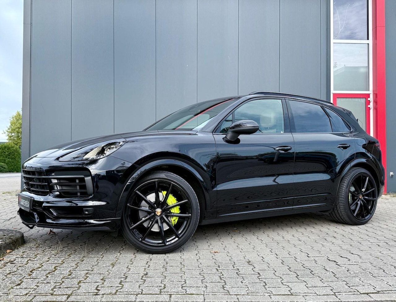 Porsche Cayenne - 3.0 E | Luchtvering | SportChrono | PASM | PDLS - AutoWereld.nl