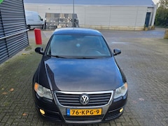Volkswagen Passat - 1.4 TSI Highline BlueMotion