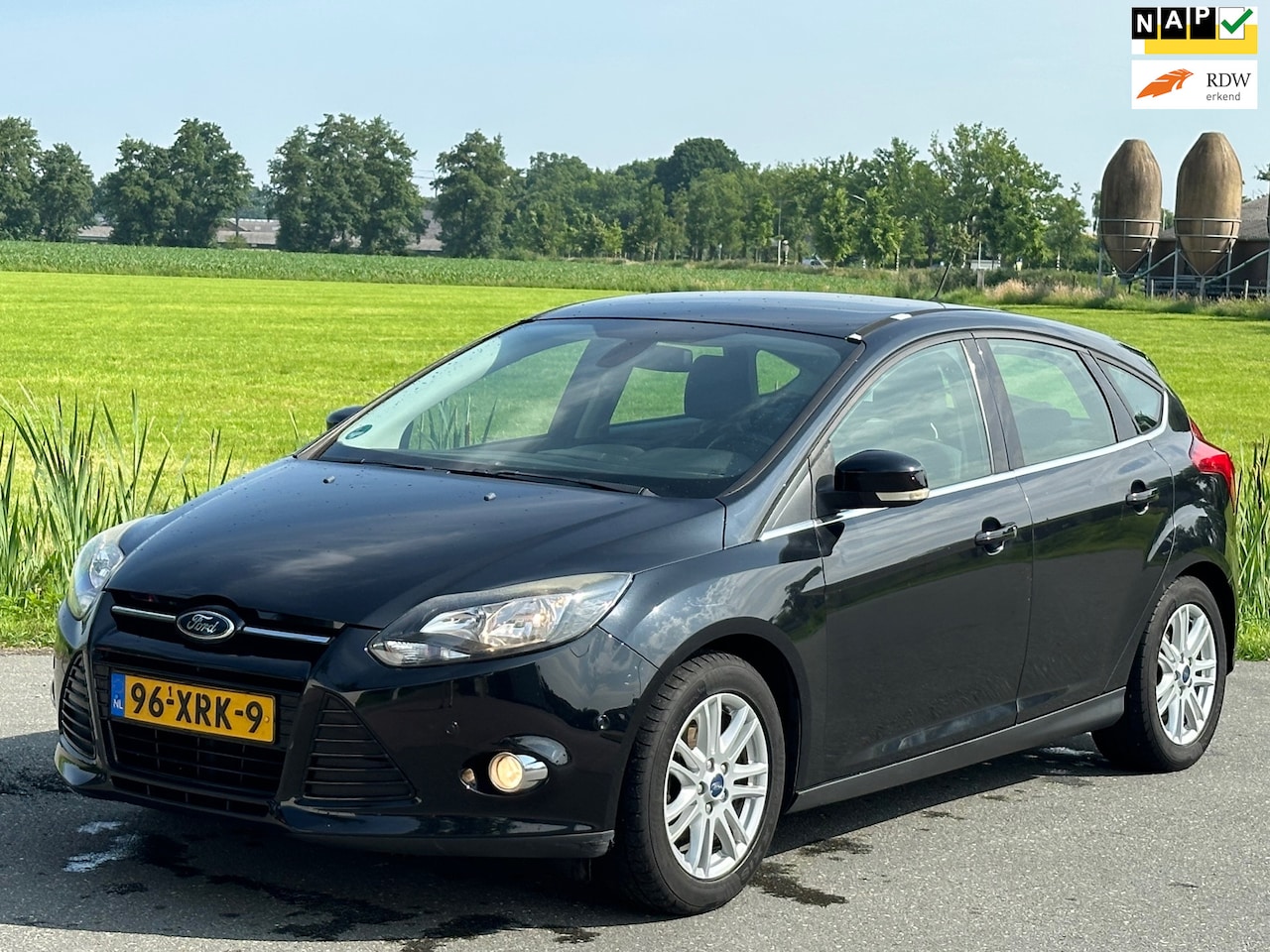 Ford Focus - 1.0 EcoBoost Lease Trend | Lees Tekst - AutoWereld.nl