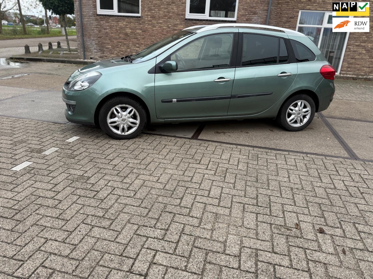 Renault Clio Estate - 1.6-16V Dynamique((((( AUTOMAAT))) airco - AutoWereld.nl