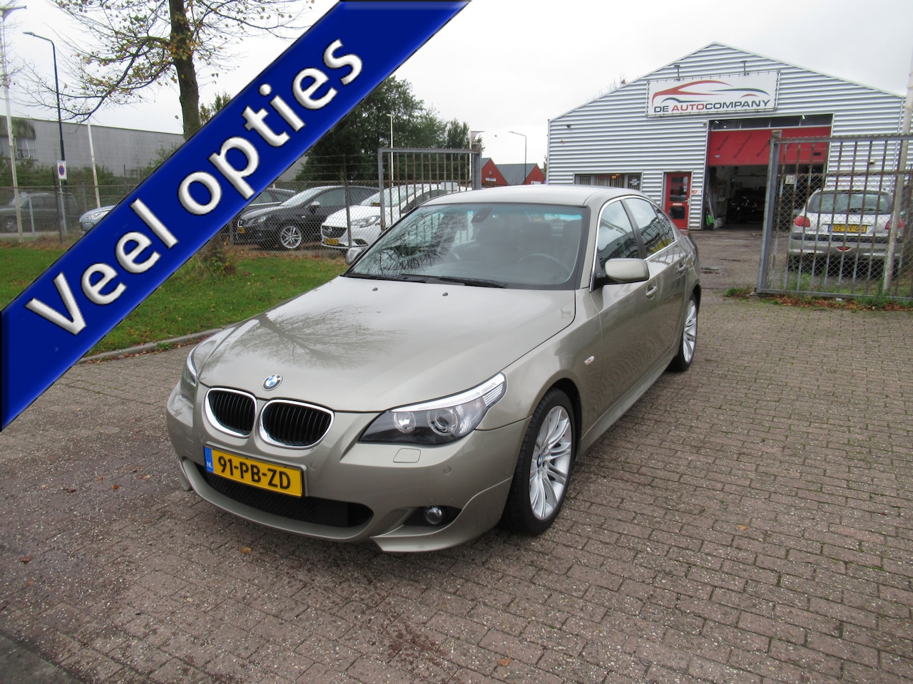 BMW 5-serie - 530i Executive Zeer Nette Auto Goed Onderhouden - AutoWereld.nl