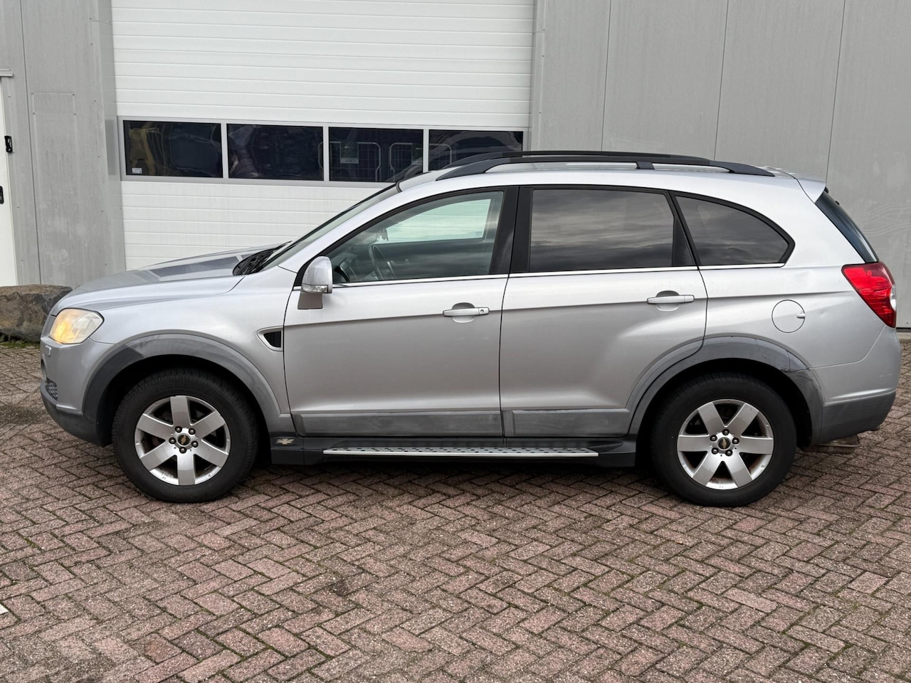 Chevrolet Captiva - 2.4i Executive 2.4i Executive - AutoWereld.nl