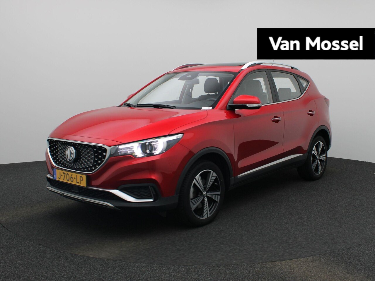 MG ZS - Luxury 45 kWh - AutoWereld.nl
