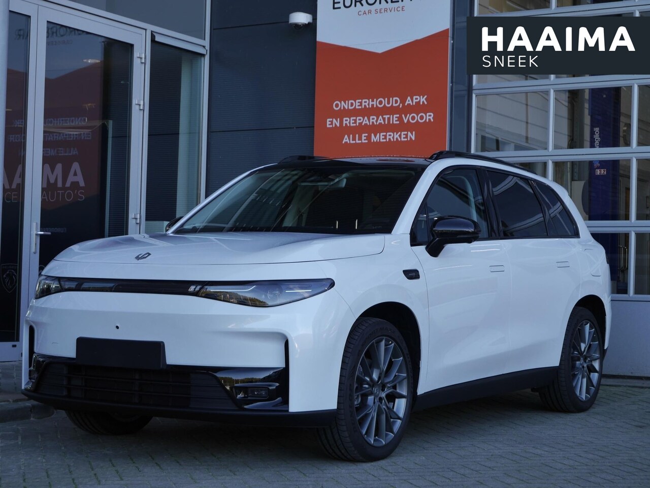 Leapmotor C10 - Design 69.9 kWh | uit Voorraad leverbaar | Panoramadak | Elektrische achterklep | 20inch v - AutoWereld.nl