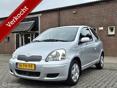 Toyota Yaris - 1.3 VVT-i Sol Airco Trekhaak Elek ramen