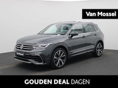 Volkswagen Tiguan - 1.4 TSI eHybrid R-Line | 245 PK | SoH 85% | R-line | Automaat | Navigatie | Panoramadak |