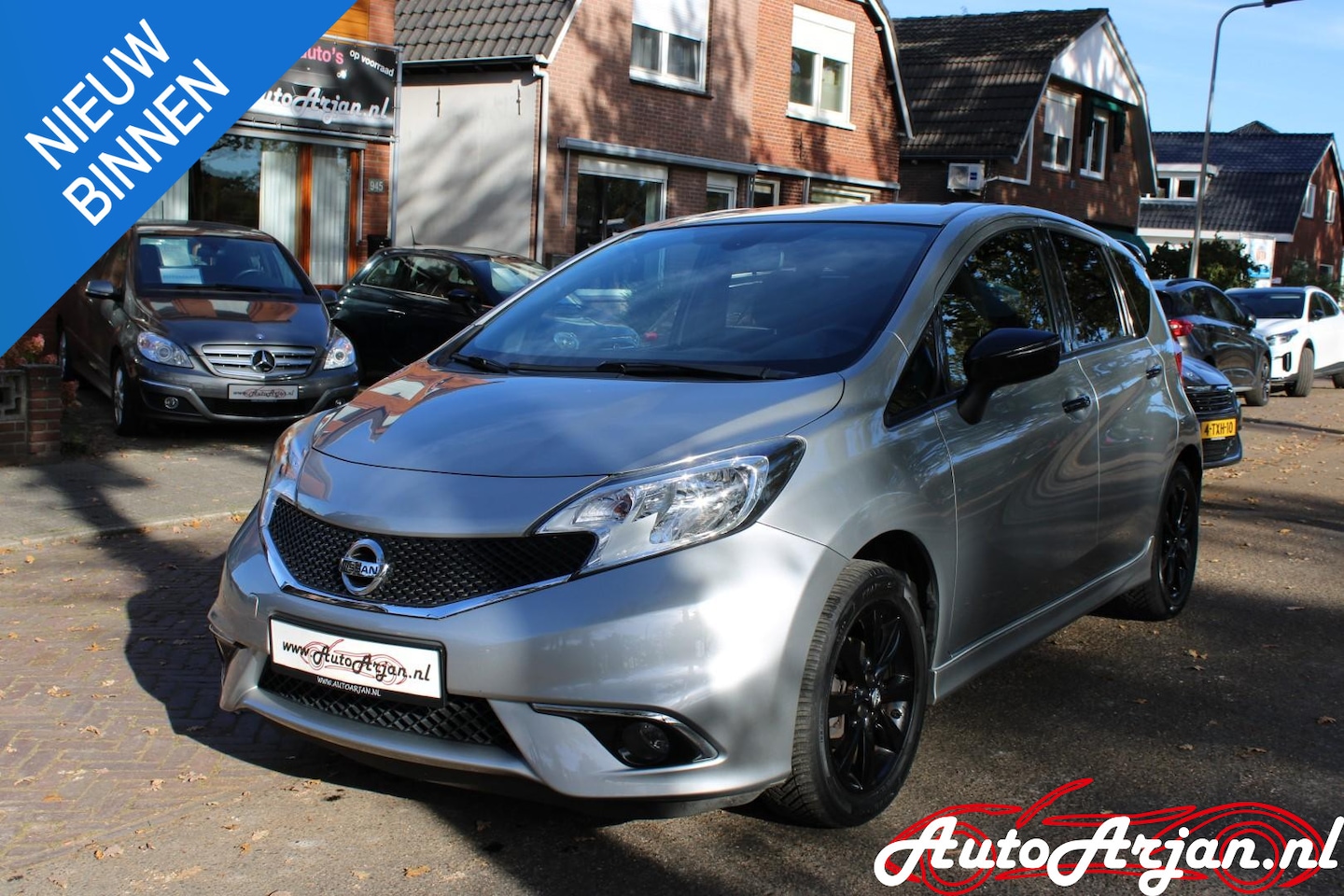 Nissan Note - 1.2 Black Edition Bleutooth, Navi, Cruise, Garantie - AutoWereld.nl