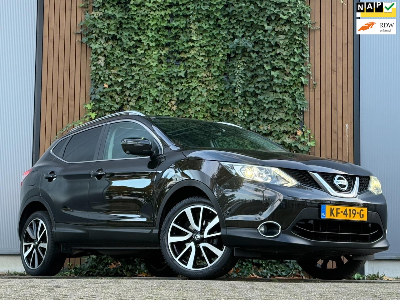 Nissan Qashqai - 1.6 Tekna|PANO|TREKHAAK|CAMERA|NAP|1E EIGENAAR - AutoWereld.nl
