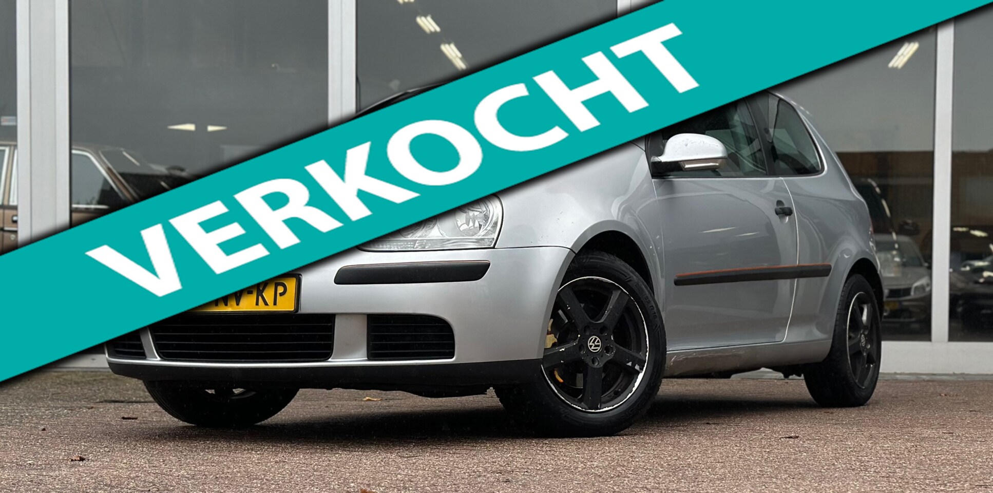 Volkswagen Golf - 1.6 FSI Comfortline Cruise Control Airco APK 03-06-2026 garantie - AutoWereld.nl