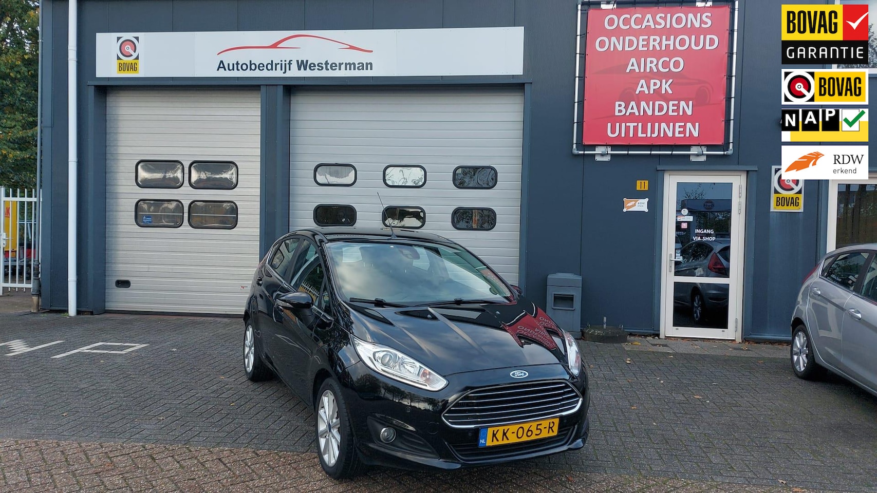 Ford Fiesta - 1.0 EcoBoost Titanium Nieuwe distributie / Beurt / Garantie - AutoWereld.nl