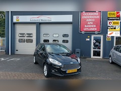 Ford Fiesta - 1.0 EcoBoost Titanium Nieuwe distributie / Beurt / Garantie