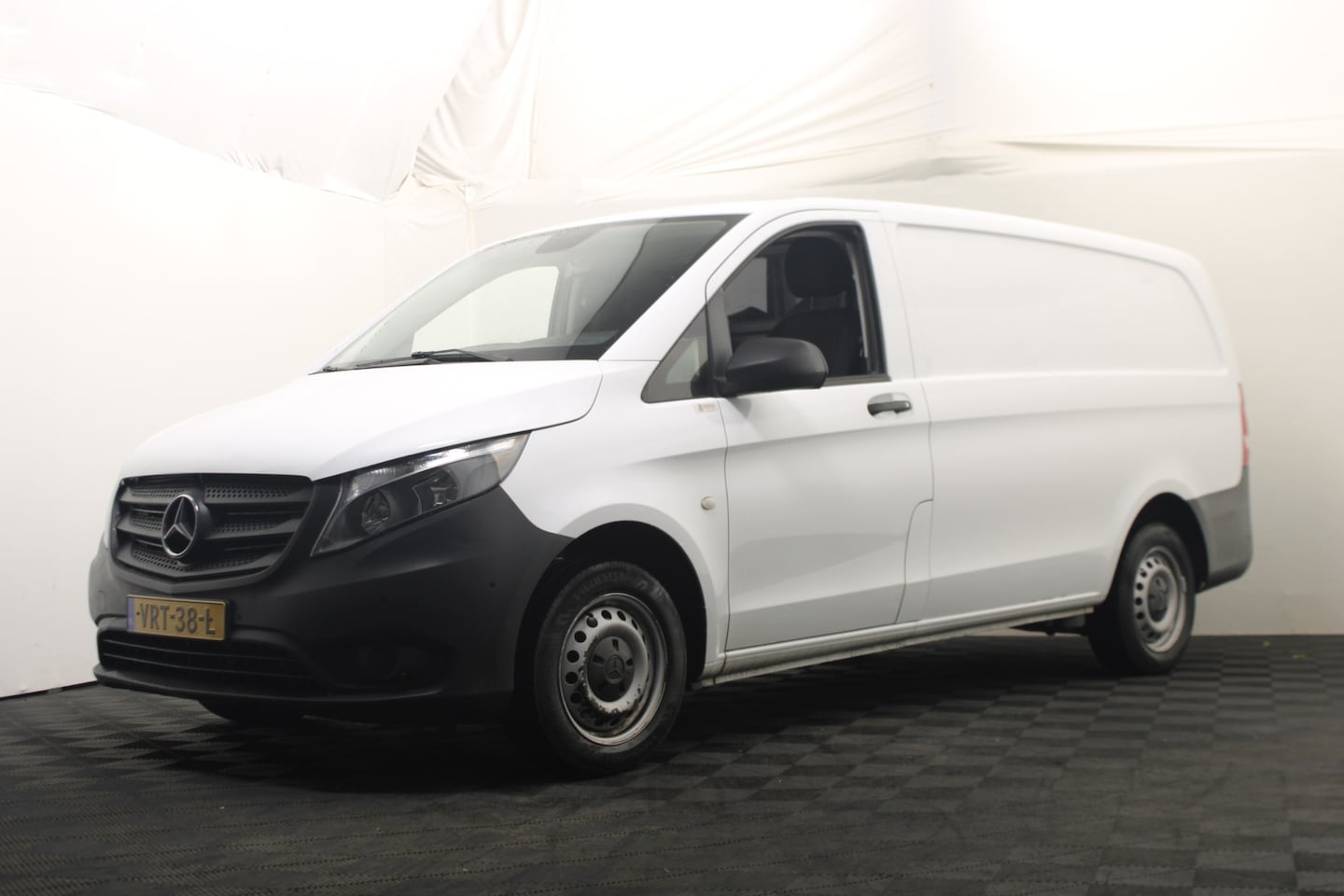 Mercedes-Benz Vito - 114 CDI Lang 114 CDI Lang - AutoWereld.nl