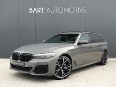 BMW 5-serie Touring - 530e xDrive M Sport|Camera|Pano|Harman Kardon