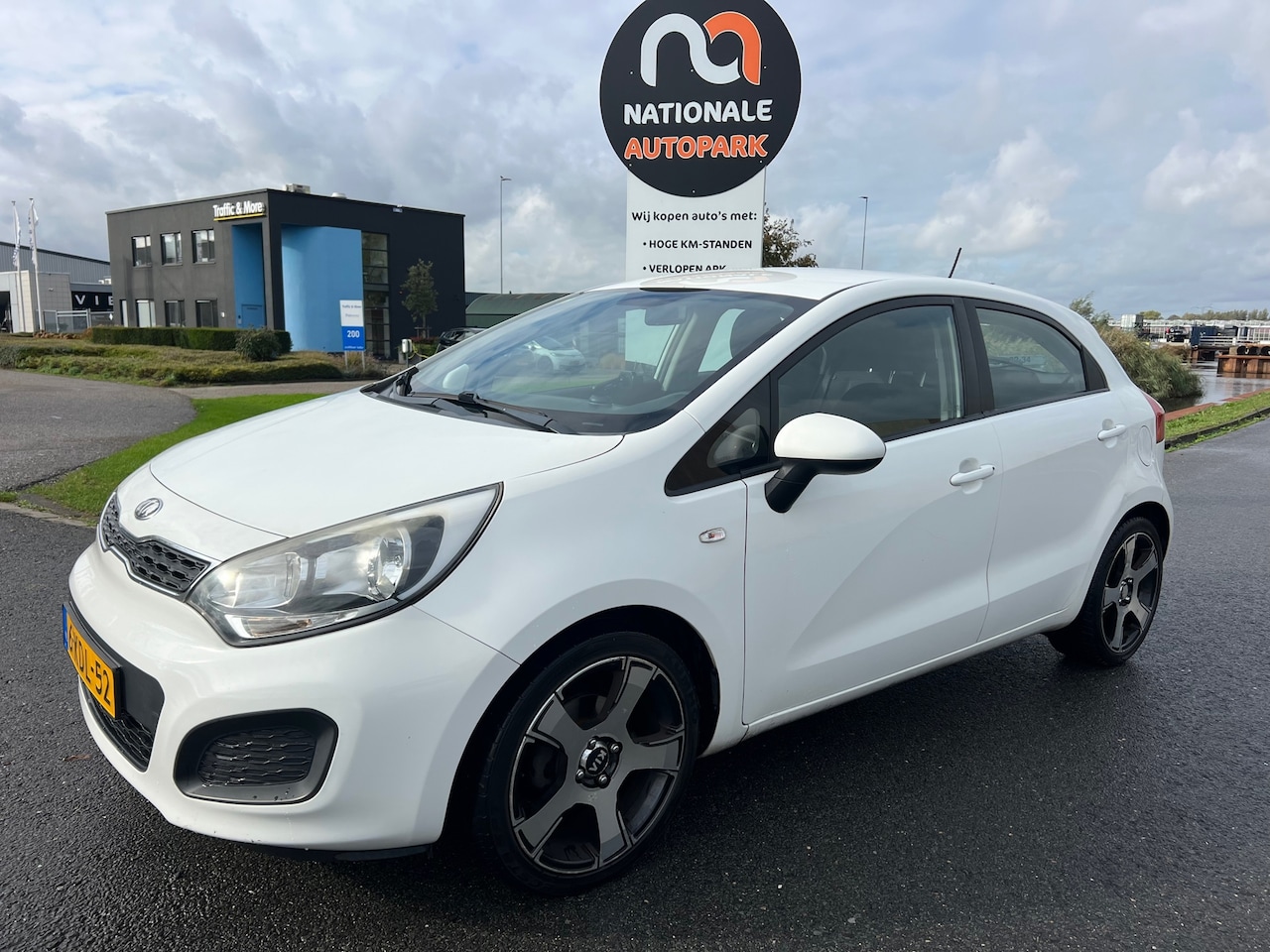 Kia Rio - 2013 * 1.2 CVVT Comfort Pack * LMV * ELEC. RAMEN * AIRCO - AutoWereld.nl
