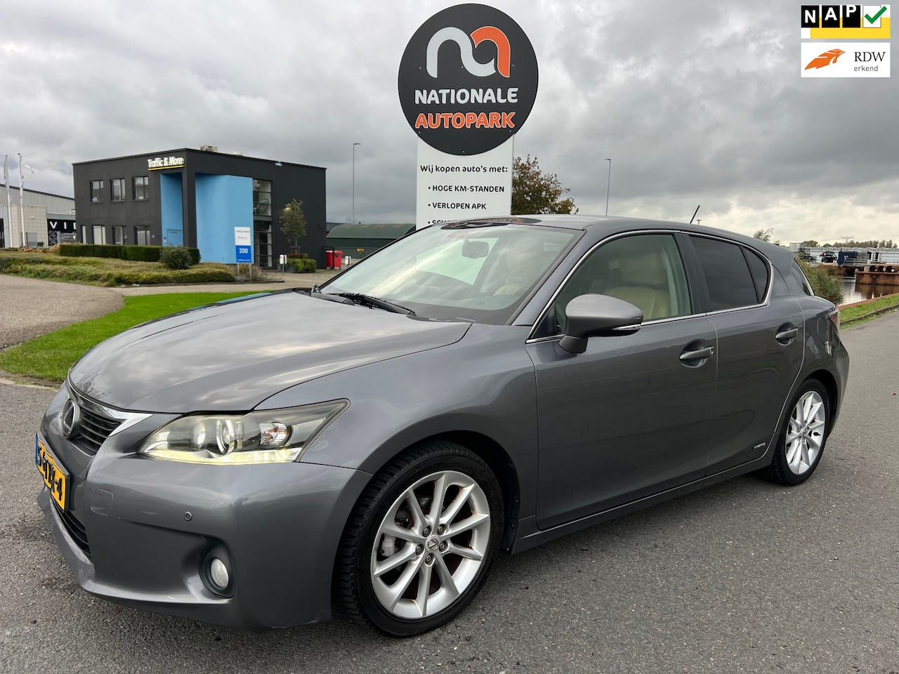 Lexus CT 200h - 2012 * Business Line Pro * HYBRIDE * AUTOMAAT *EXPORT & HANDEL !! - AutoWereld.nl