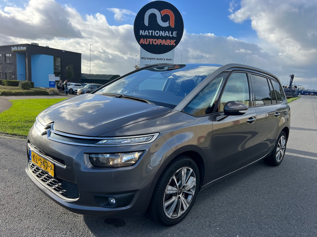 Citroën Grand C4 Picasso - 2016 * 1.6 BlueHDi Business * 7.P * AUTOMAAT * EURO 6 * TOP CAR !! APK !! - AutoWereld.nl
