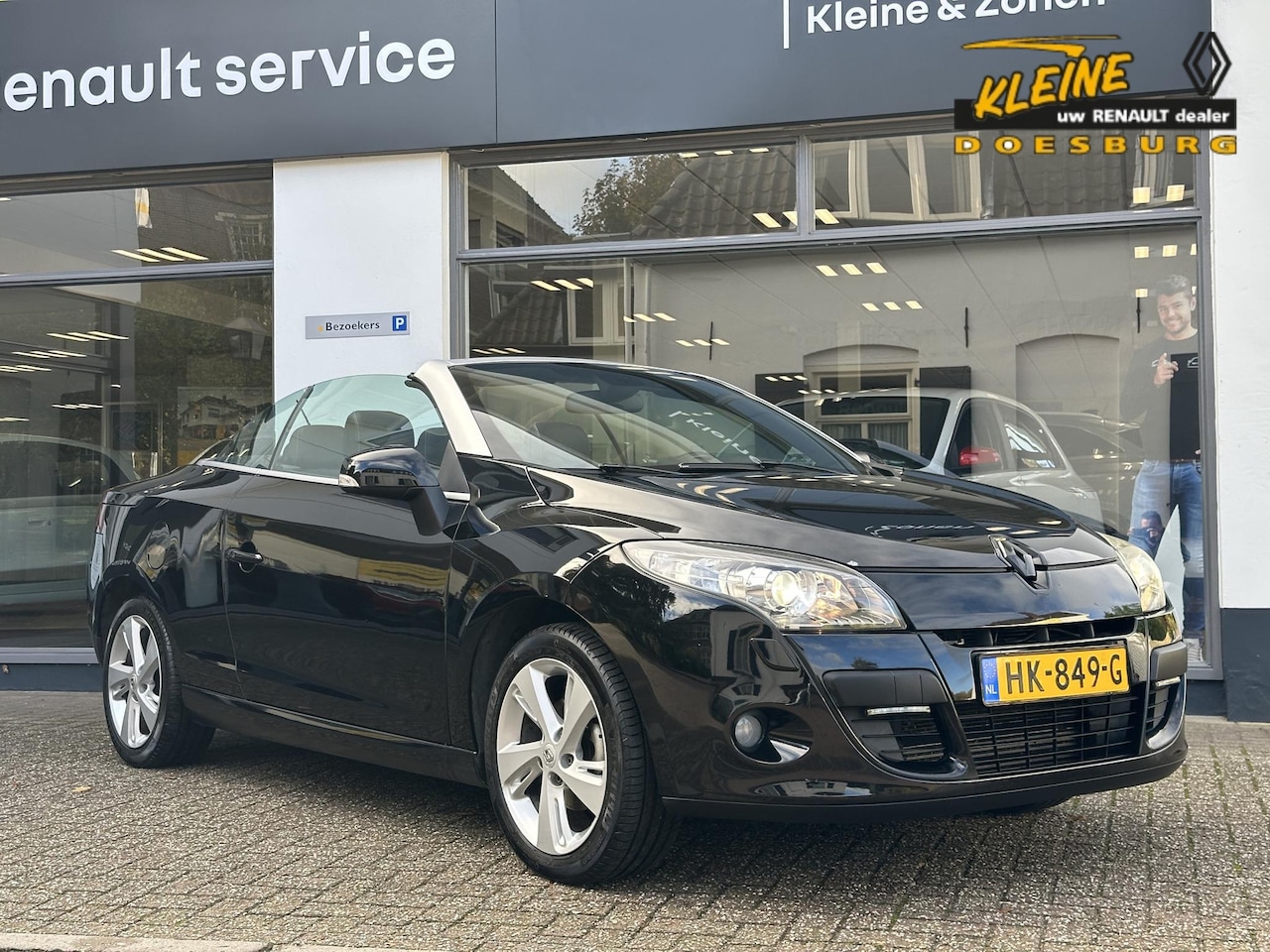Renault Mégane coupé cabriolet - III TCe 130 Privilège | Lederen bekleding | Sterke 130 pk motor | Carminat TomTom navigati - AutoWereld.nl