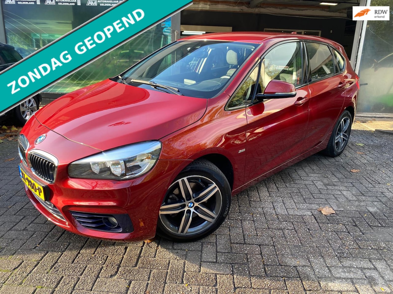 BMW 2-serie Active Tourer - 218i Centennial High Executive |2E EIGENAAR | 12MND GARANTIE | AIRCO | CRUISE | LMV | PDC - AutoWereld.nl