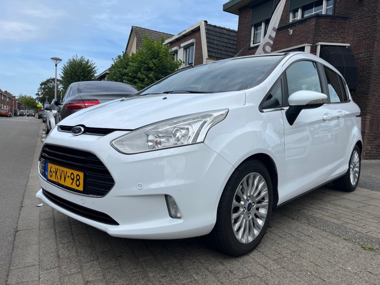 Ford B-Max - 1.0 ECOB. TITANIUM - AutoWereld.nl